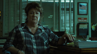 A stirring <i>Sneaky Pete</i> puts its class struggle front and center